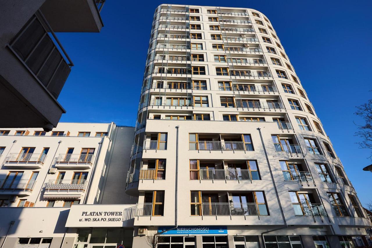 Golden Hour Apartments - Platan Tower Świnoujście Exteriör bild